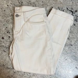 LOFT Boyfriend button fly cream jeans. Size 25/0.